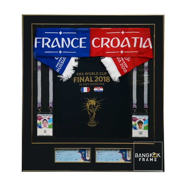 กรอบรูปโชว์เสื้อที่ระลึก